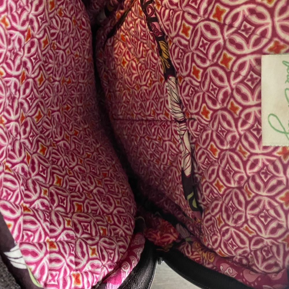 VERA BRADLEY QUILTED BACK PACK - Picture 4 of 8